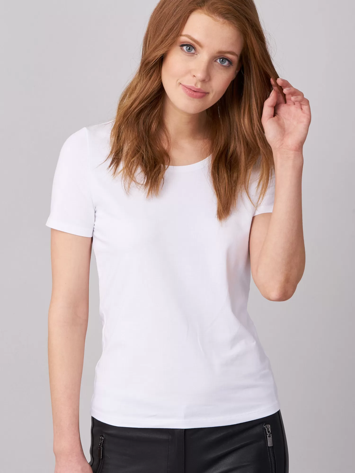 Best Basic Dames T-Shirt Met Ronde Hals Dames Tops