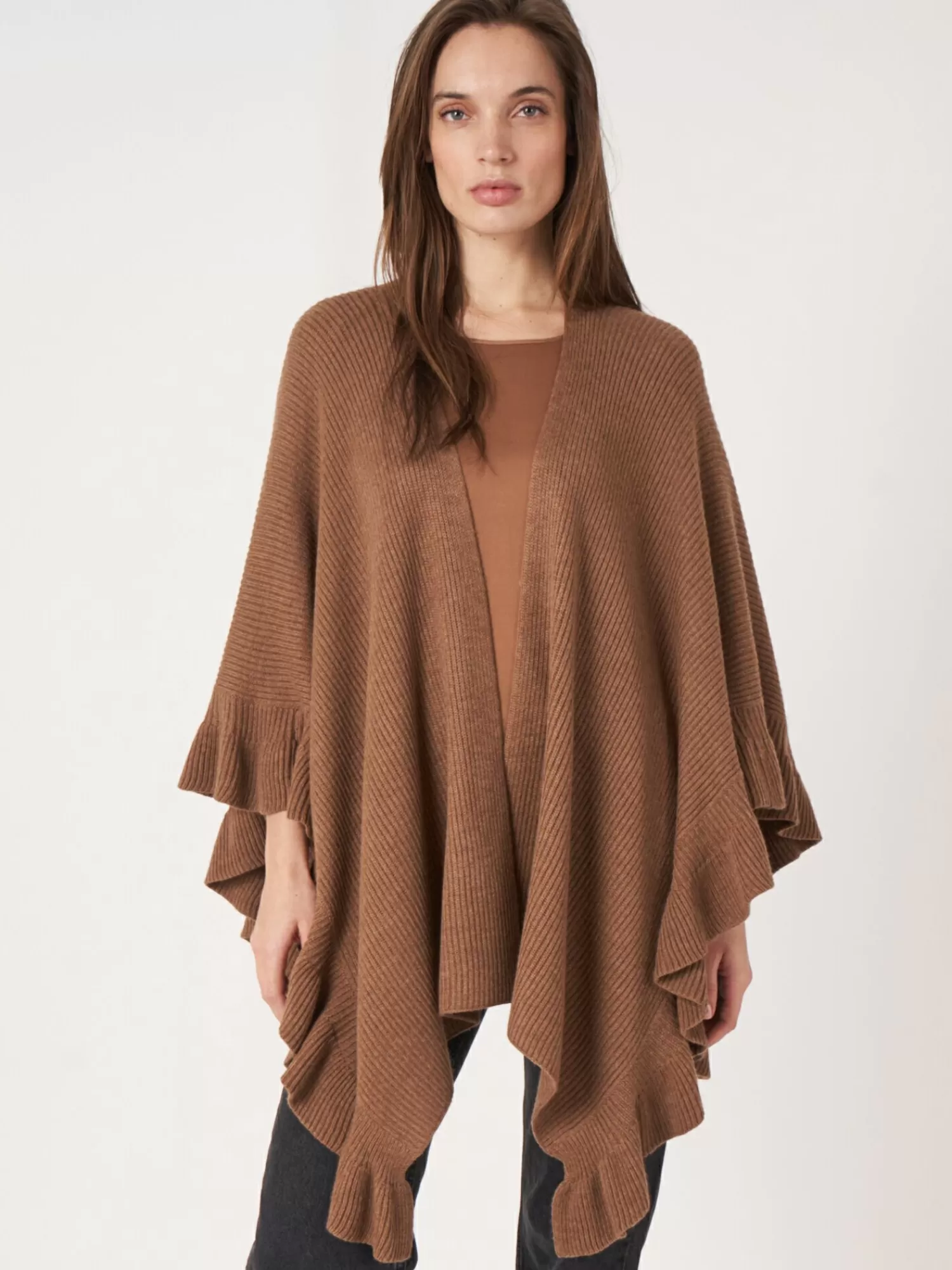 Flash Sale Gebreide Cape Met Ruches Dames Poncho's