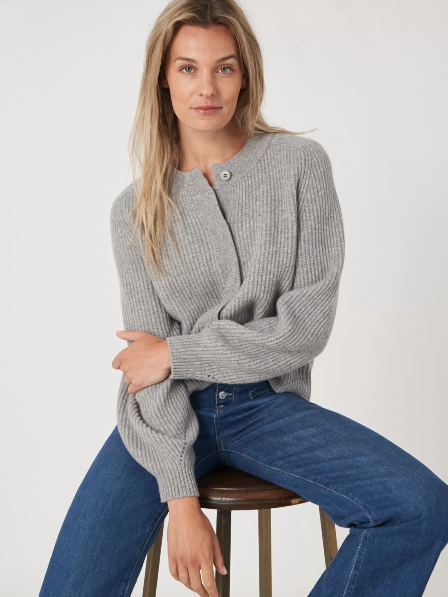 Best Sale Geribde Cashmere Cardigan Met Pofmouwen Dames Vesten