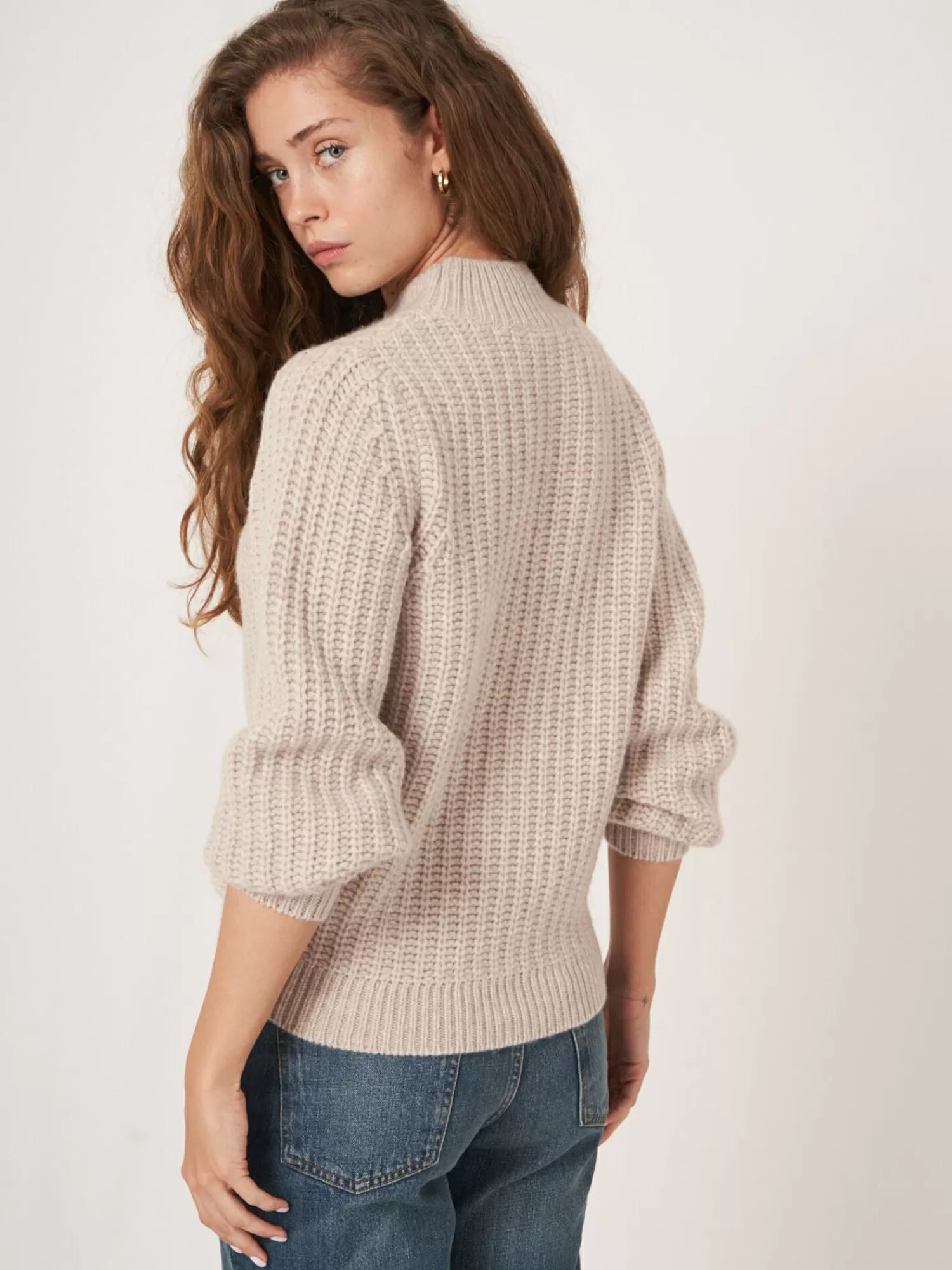 Clearance Grof Gebreide Cashmere Trui Met Rib Dames Truien