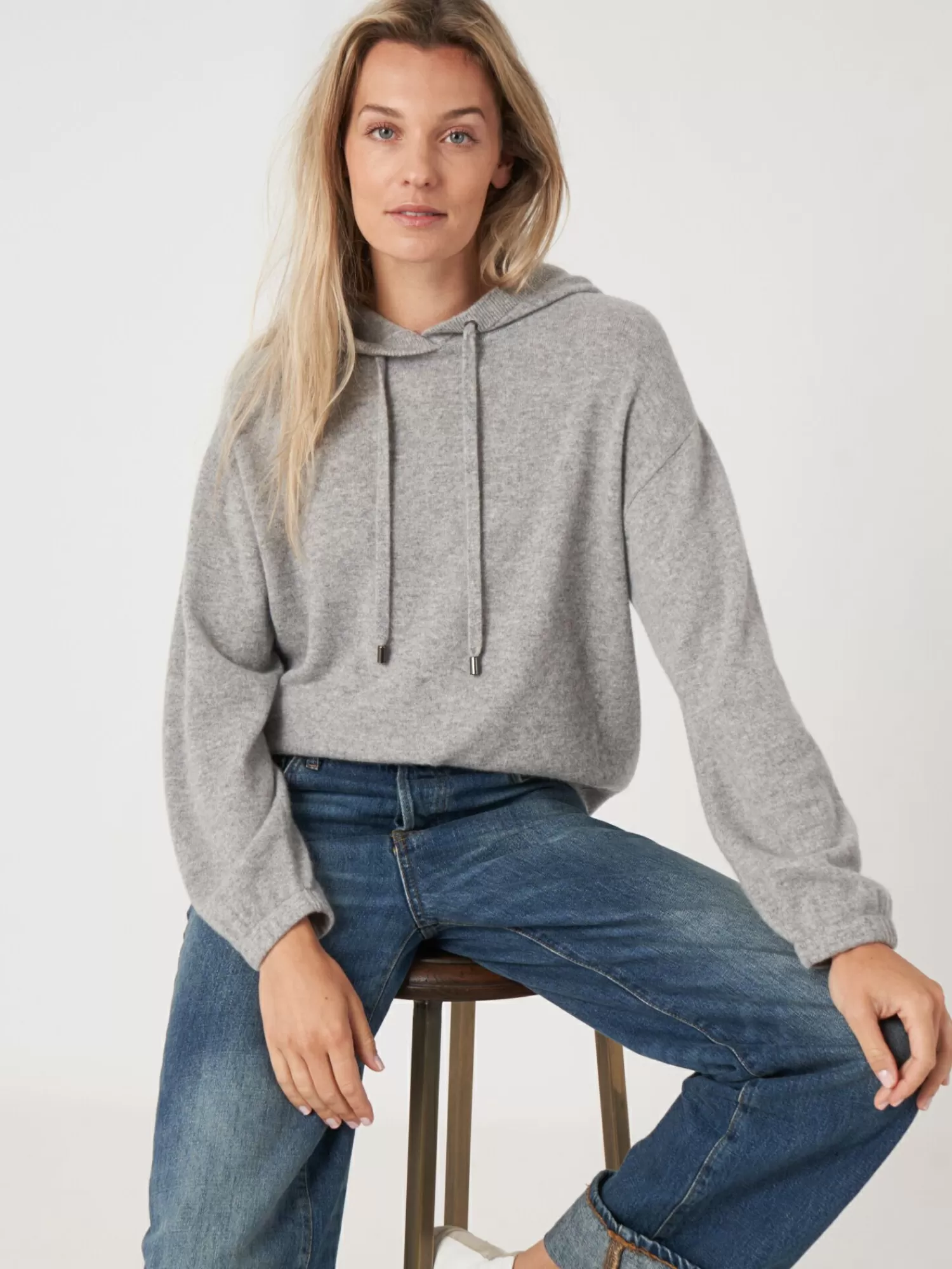 Cheap Hoodie Met Pofmouwen Van Biologisch Cashmere Dames Truien