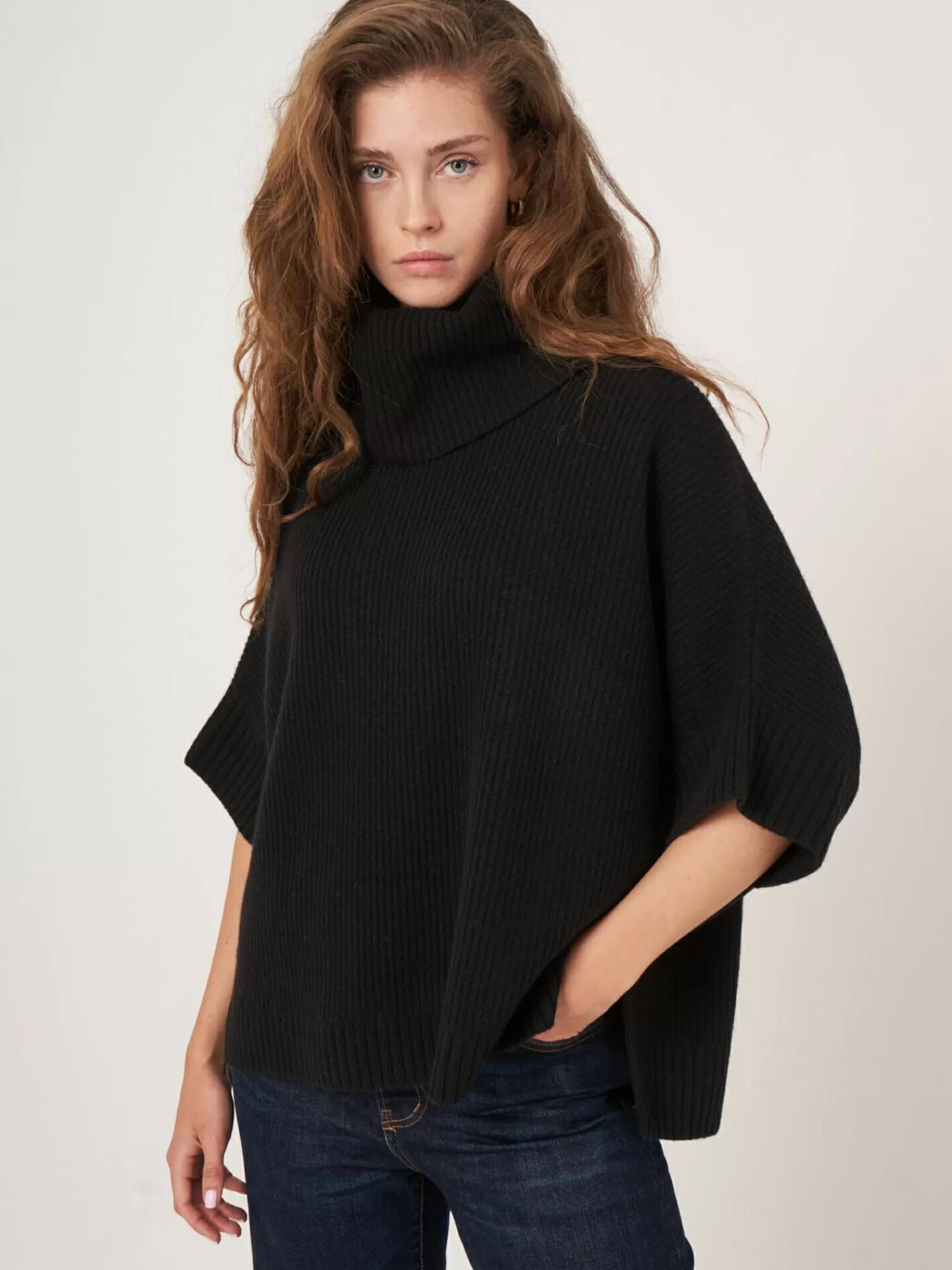 Online Oversized Ponchotrui Met Rolkraag Dames Truien