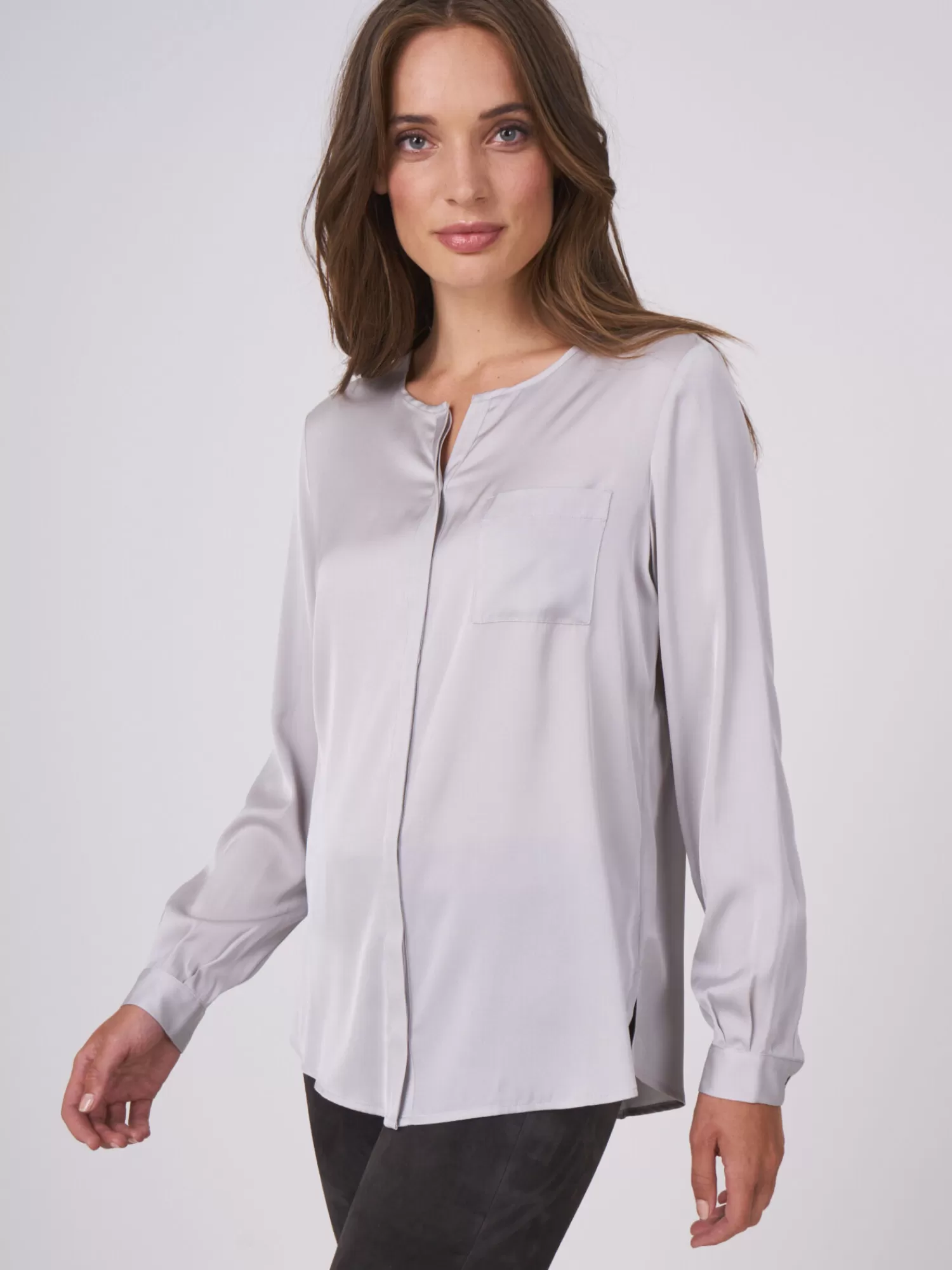 Online Zijden Blouse Met Split In De Hals Dames Blouses