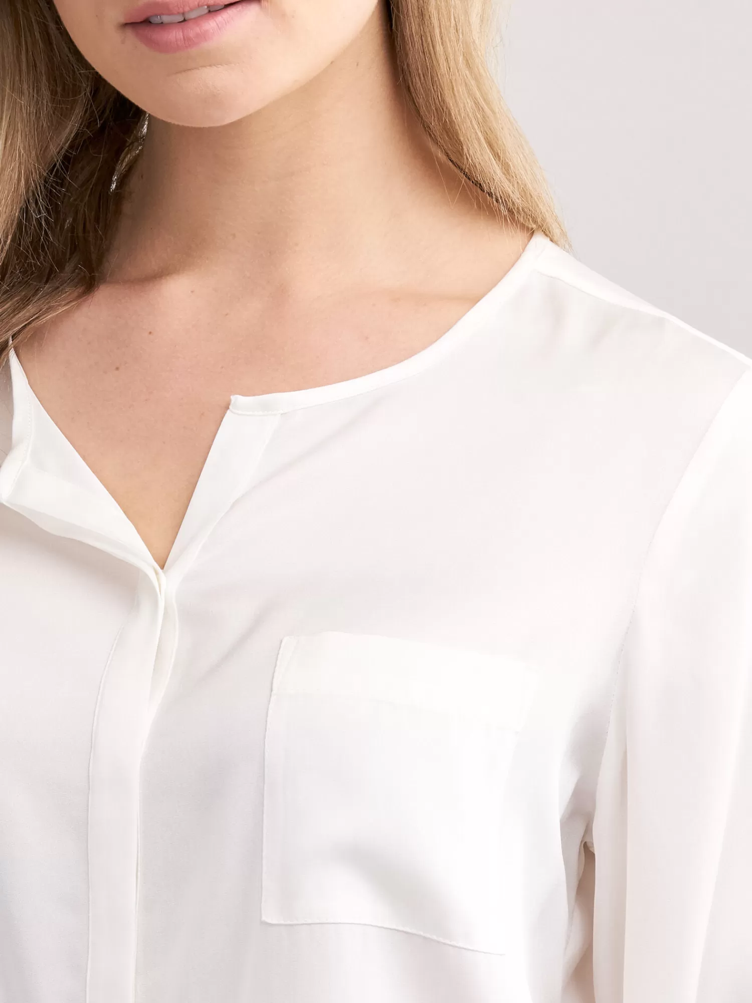 Cheap Zijden Blouse Met Split In De Hals Dames Blouses